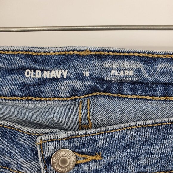Old Navy Higher High Rise Flare Women's Wide Leg Denim Jeans Size 18 - Picture 3 of 9